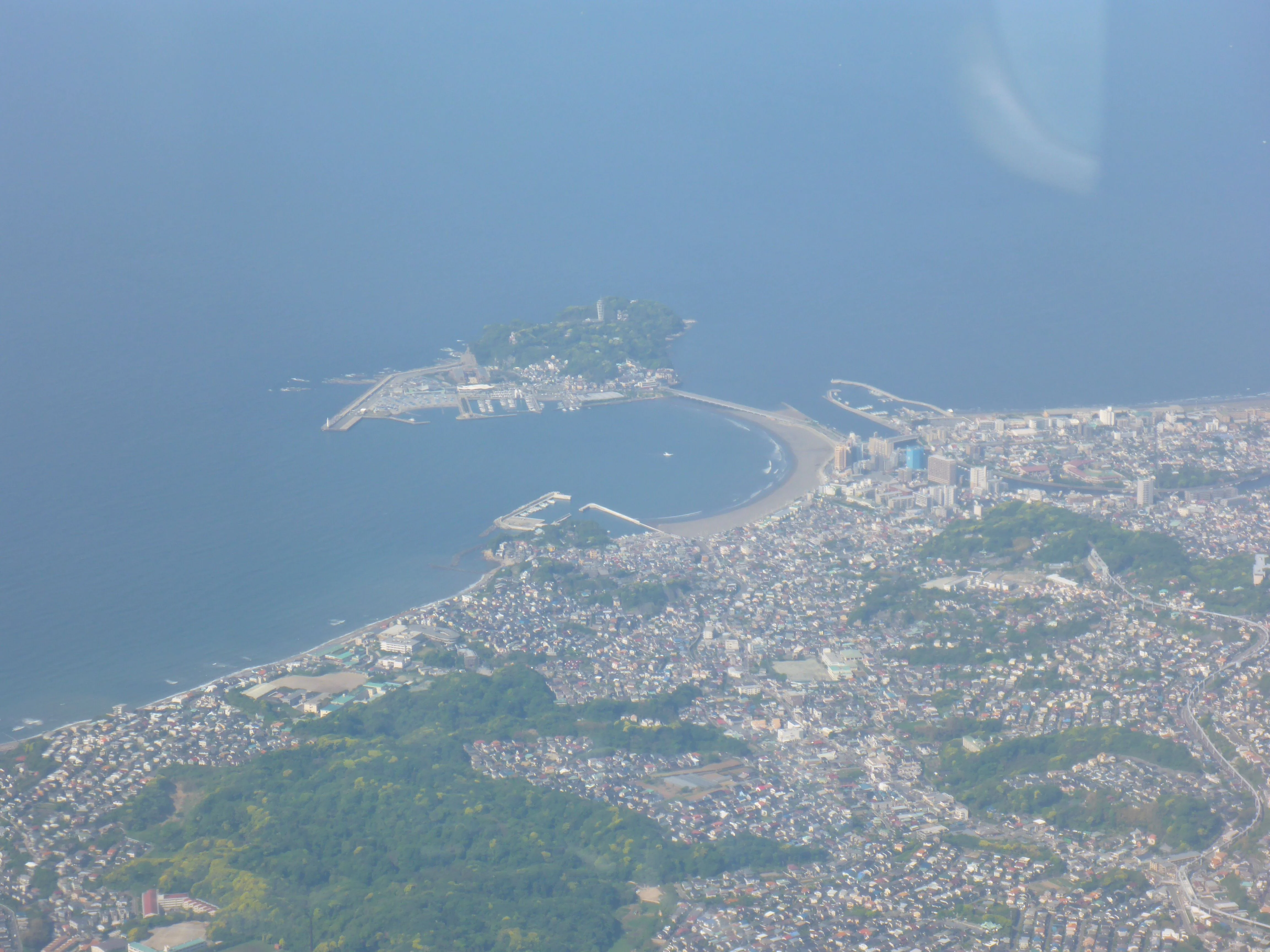 江の島が見えてきた