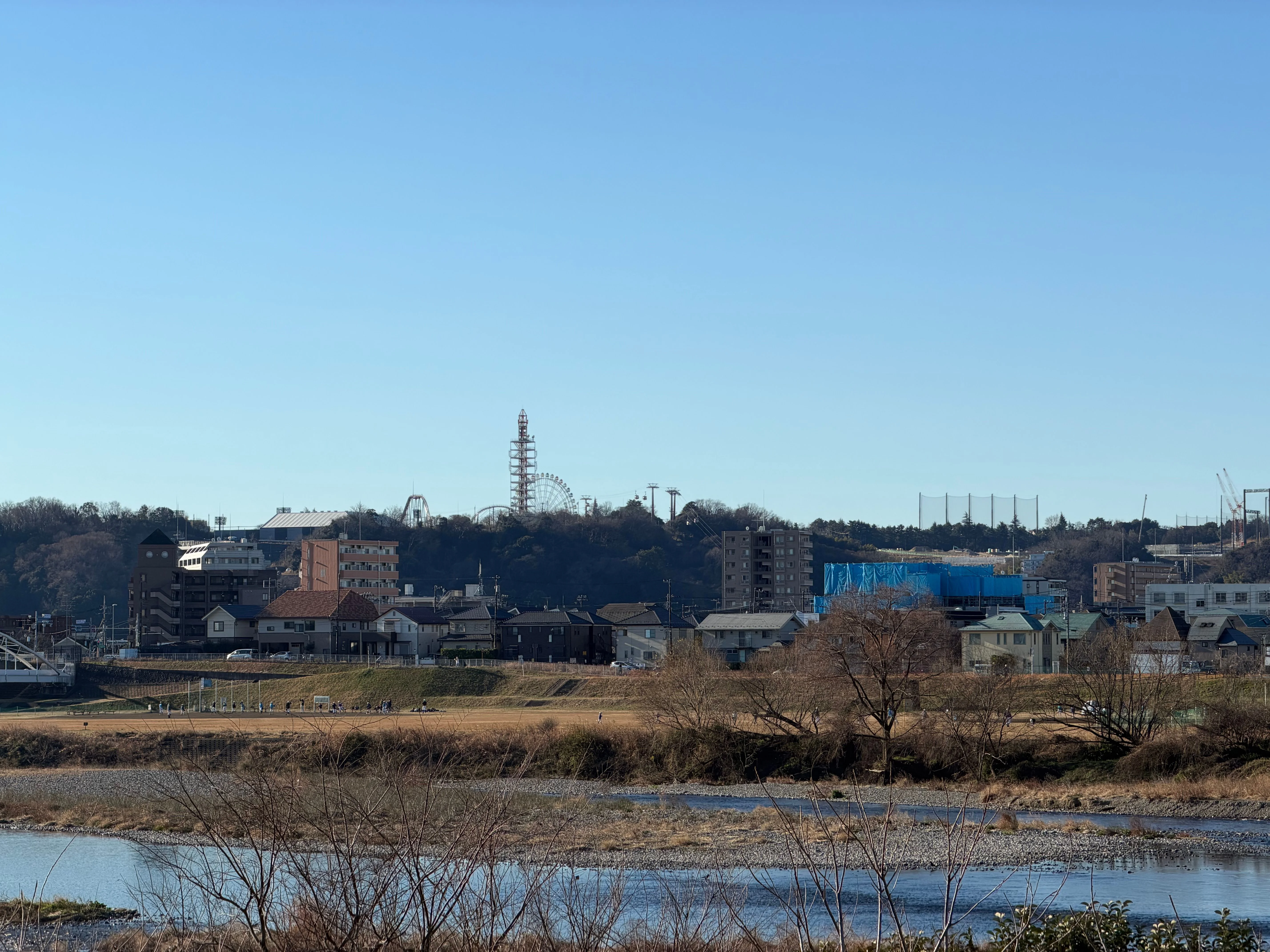望遠カメラ 100mm - ISO 20 100 mm ƒ2.8 1/734s - 5712 × 4284