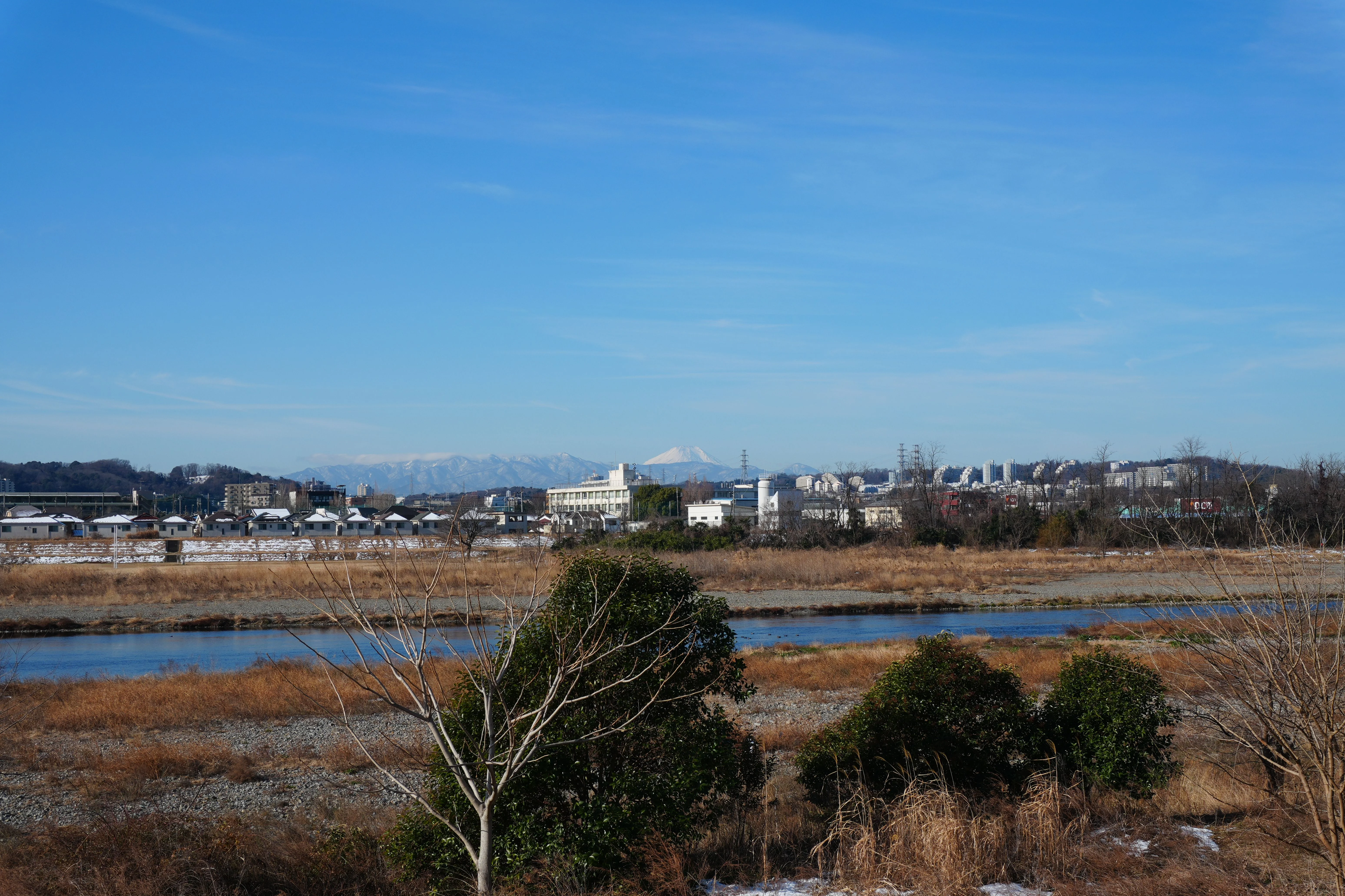 E PZ 16-50mm F3.5-5.6 OSS II - ISO 100 51 mm ƒ11 1/200s - 6192 × 4128