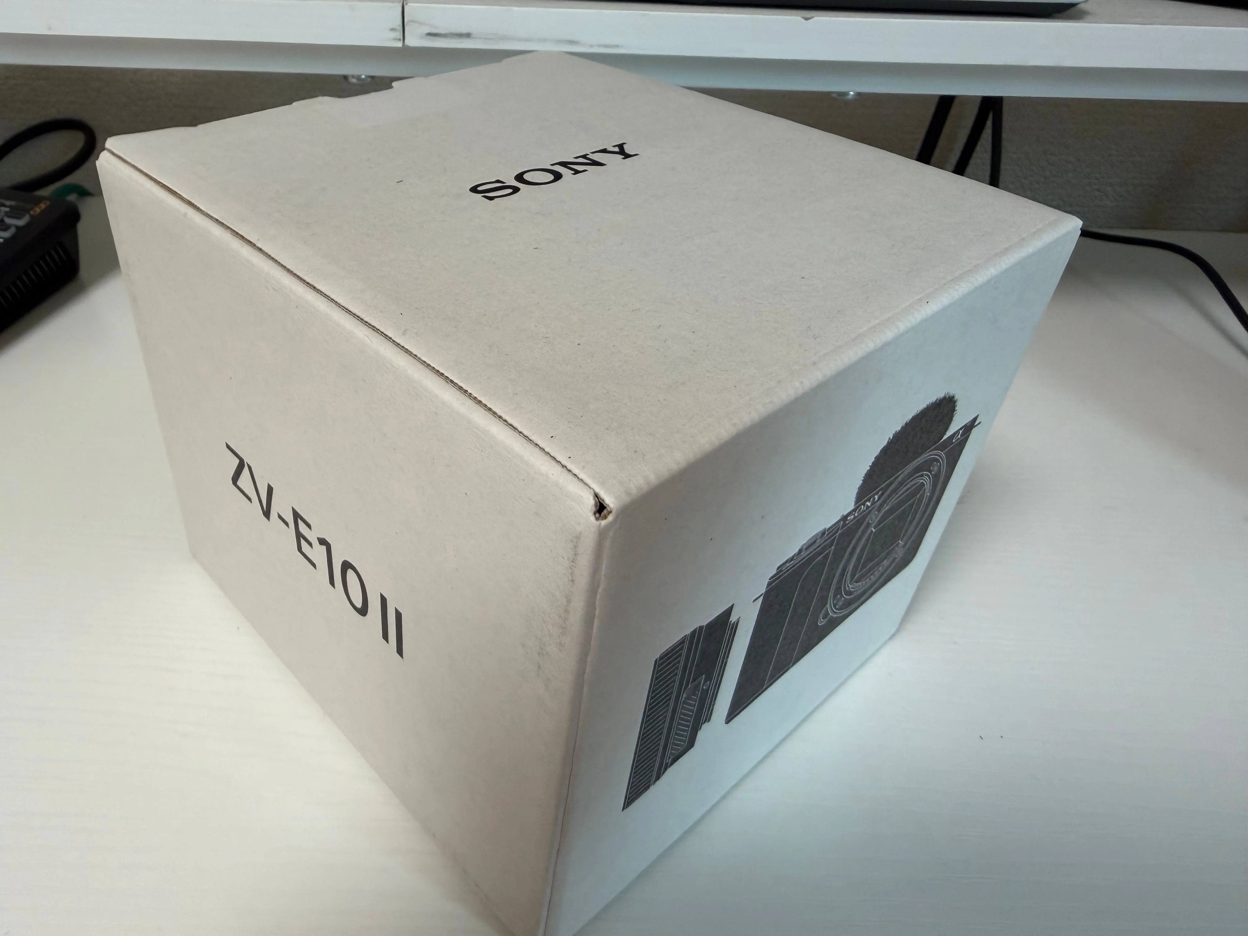 ZV-E10 II の箱