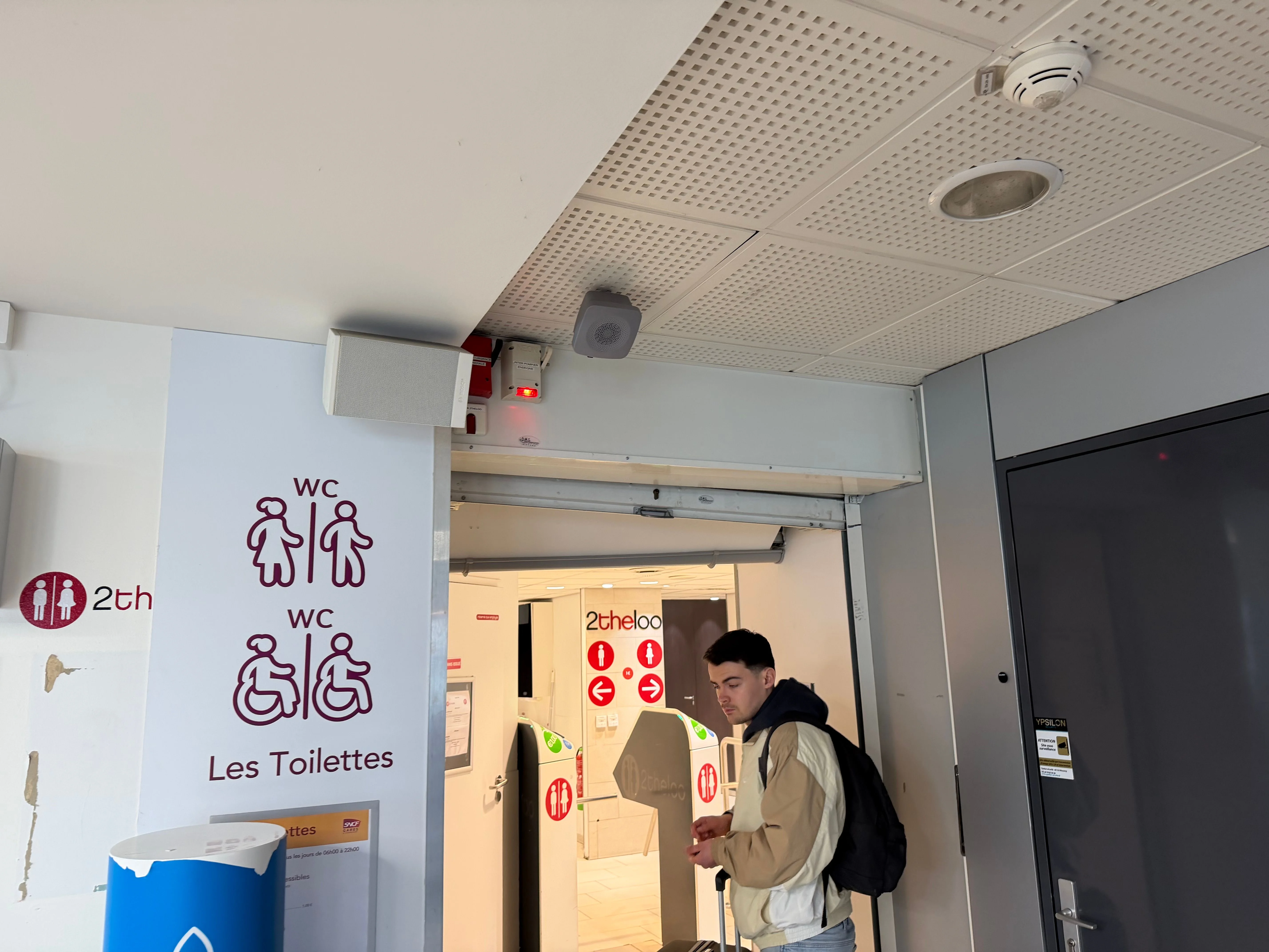レンヌ駅でもトイレをお借りしました