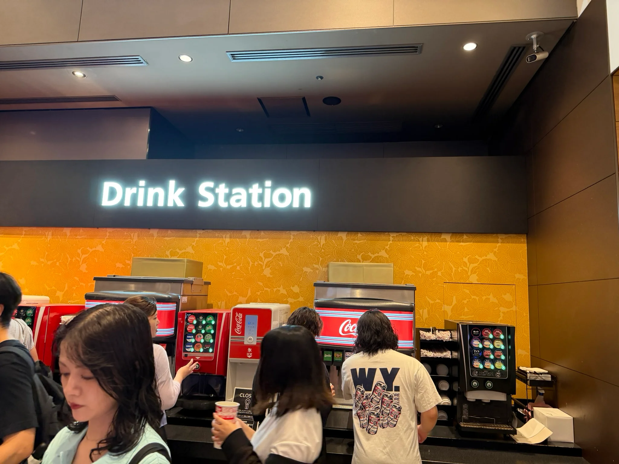 ドリンクバー