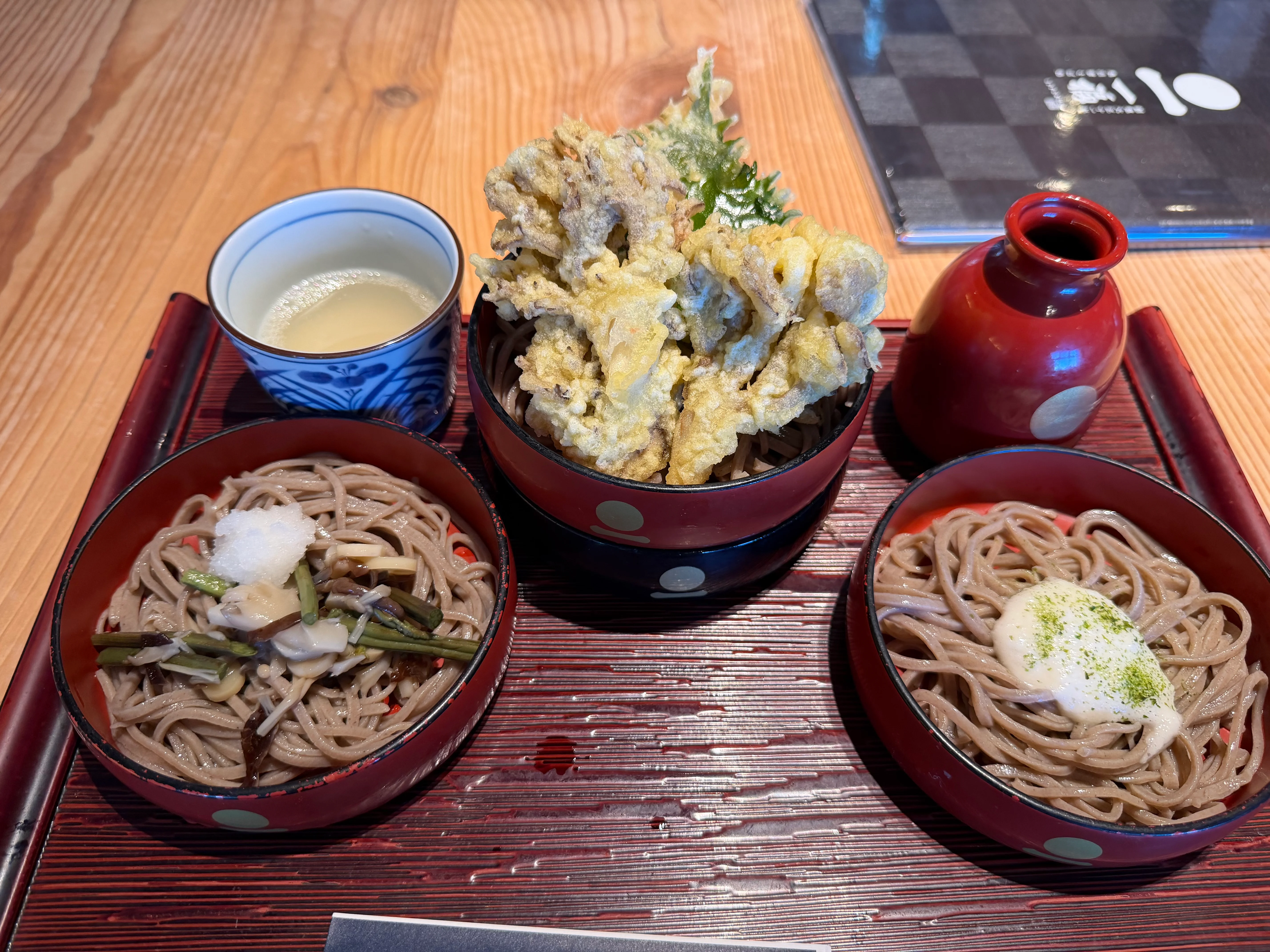 出雲そば 舞茸付き